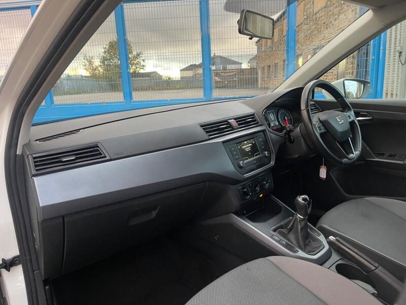 2018 SEAT Arona 1.6 TDI SE Euro 6 (s/s) 5dr • 93,000 miles image 13