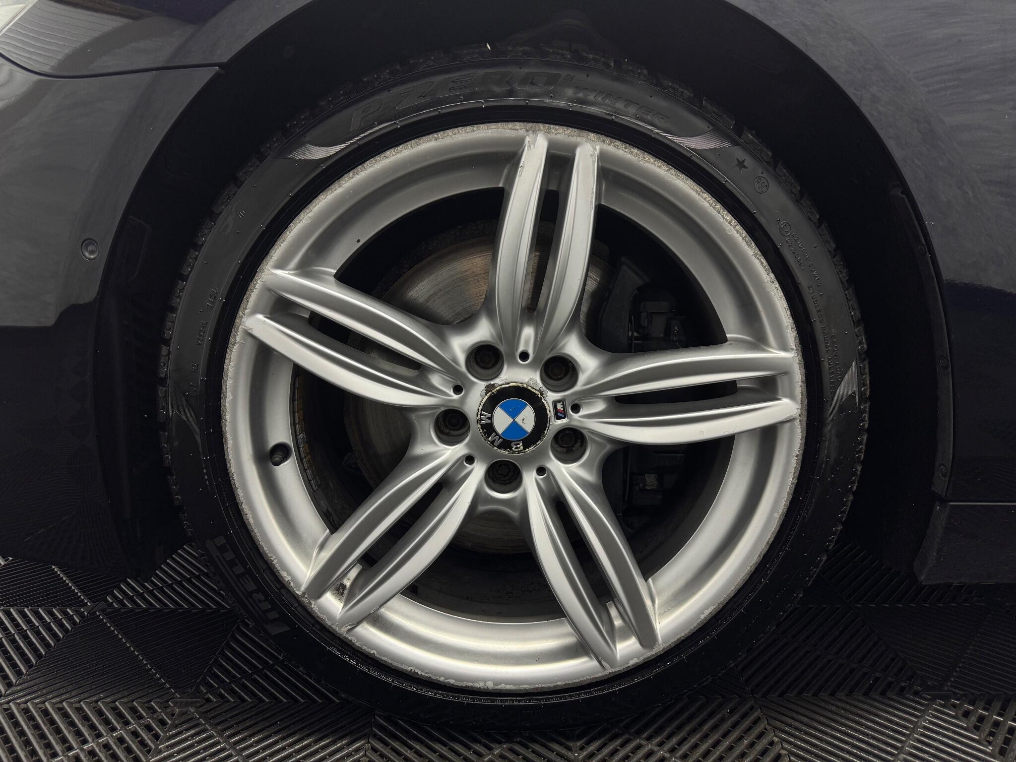 BMW 6 Series view 34