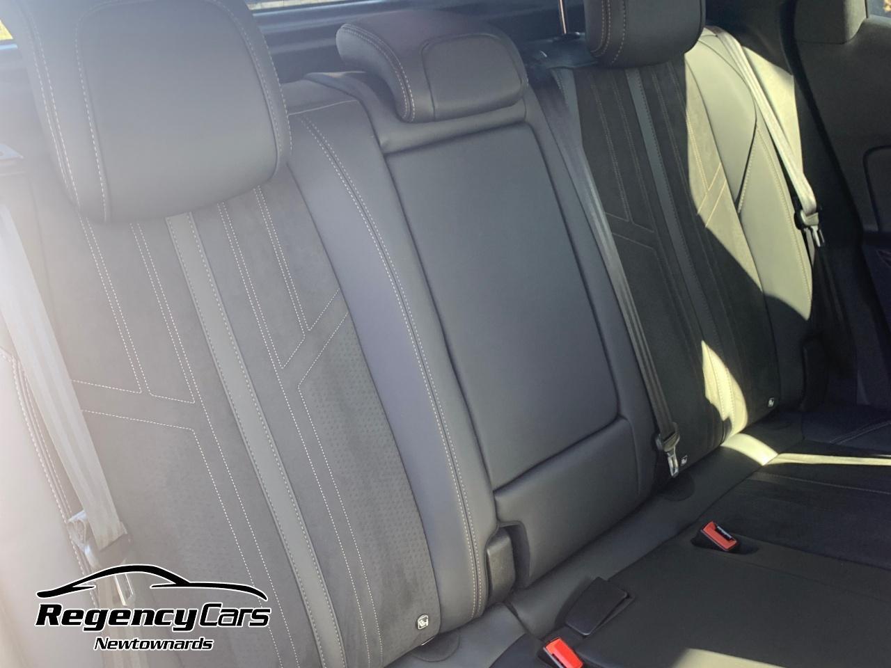 Peugeot 3008 view 13
