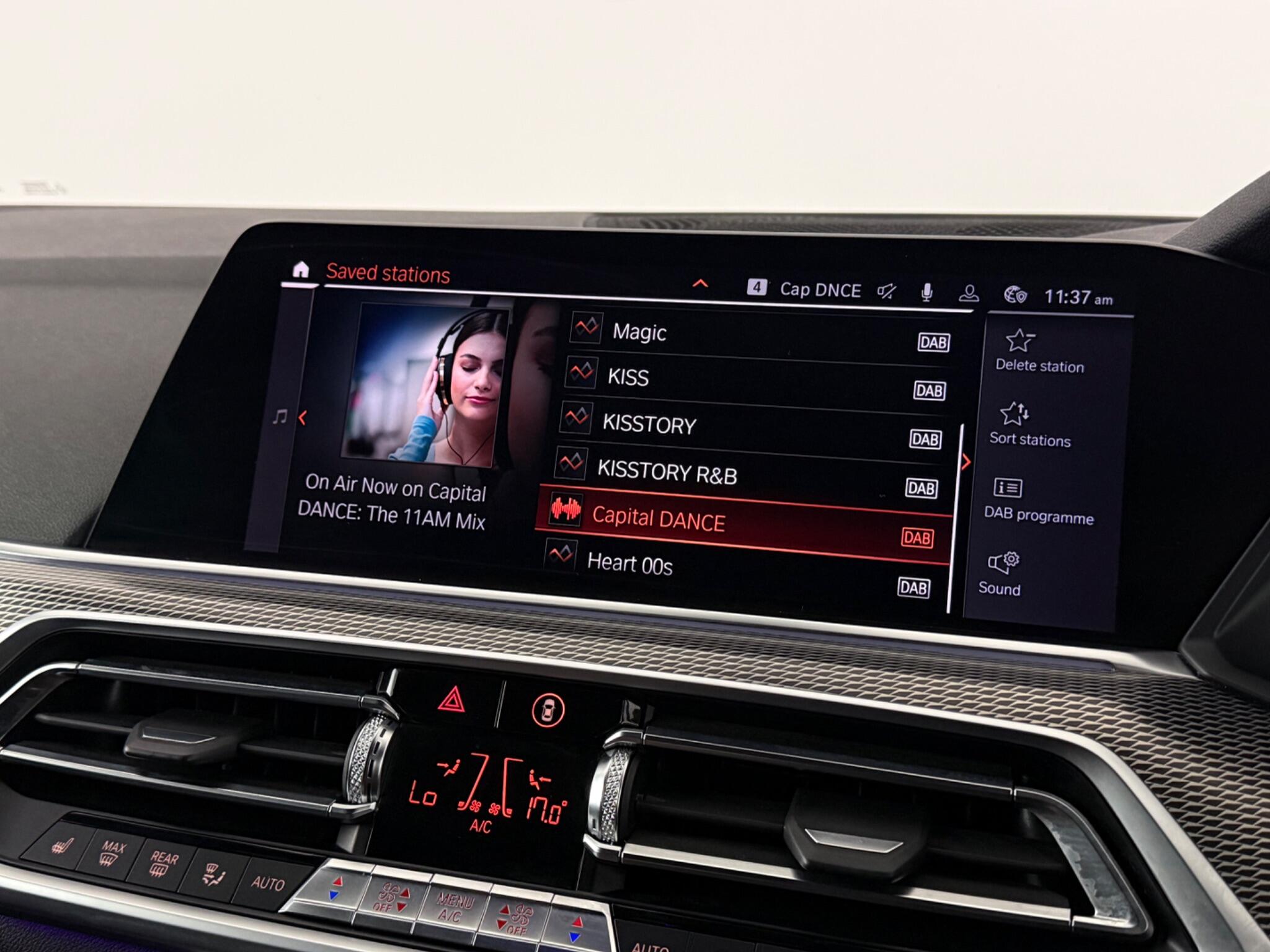 BMW X5 view 30