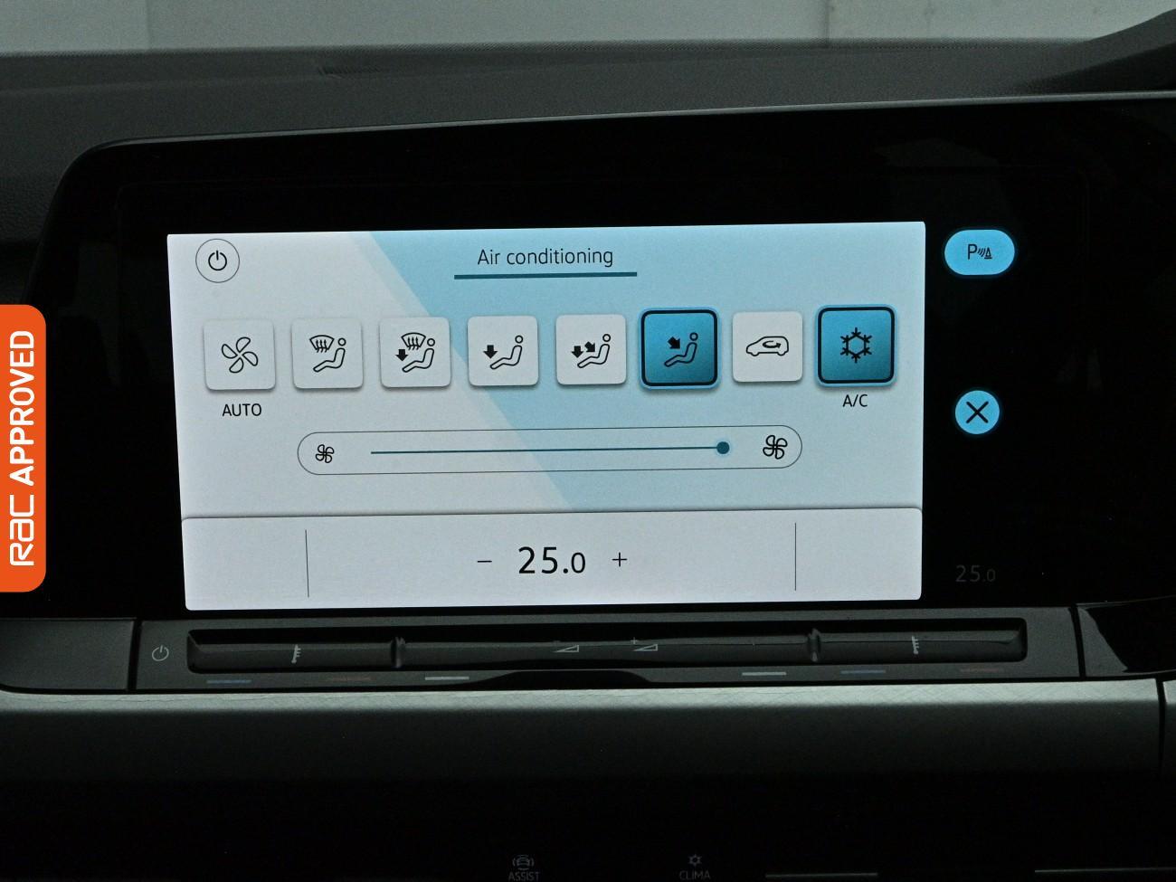 Volkswagen Golf view 18