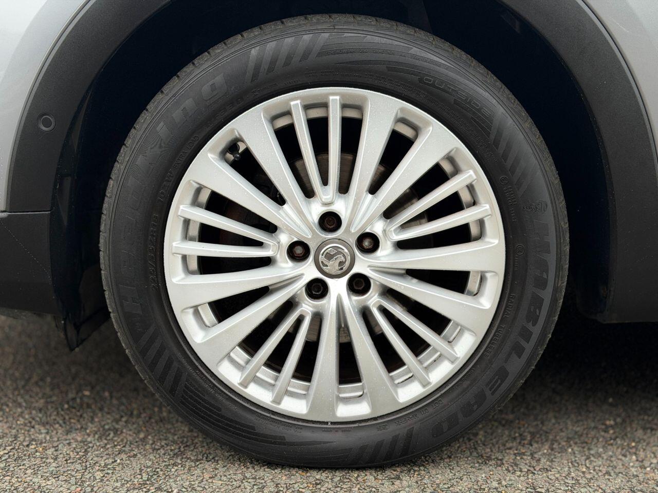 Vauxhall Grandland X view 17