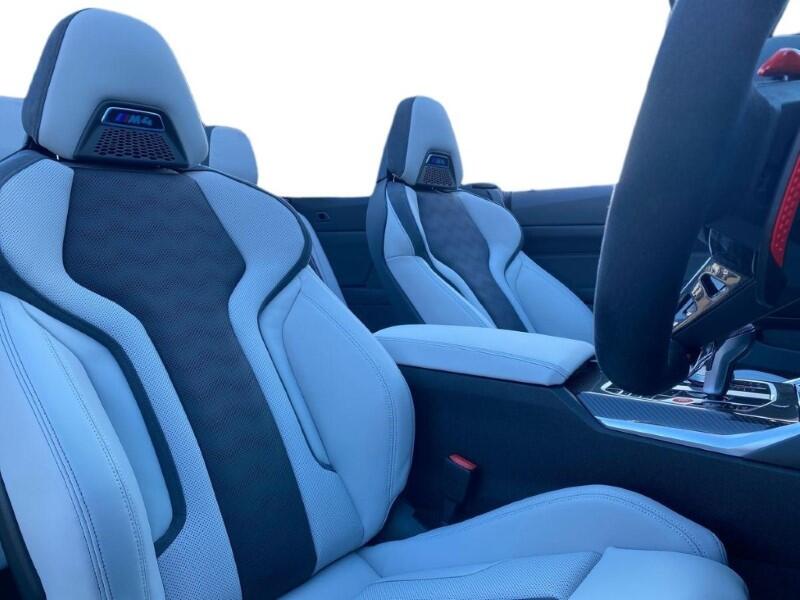 BMW M4 view 11