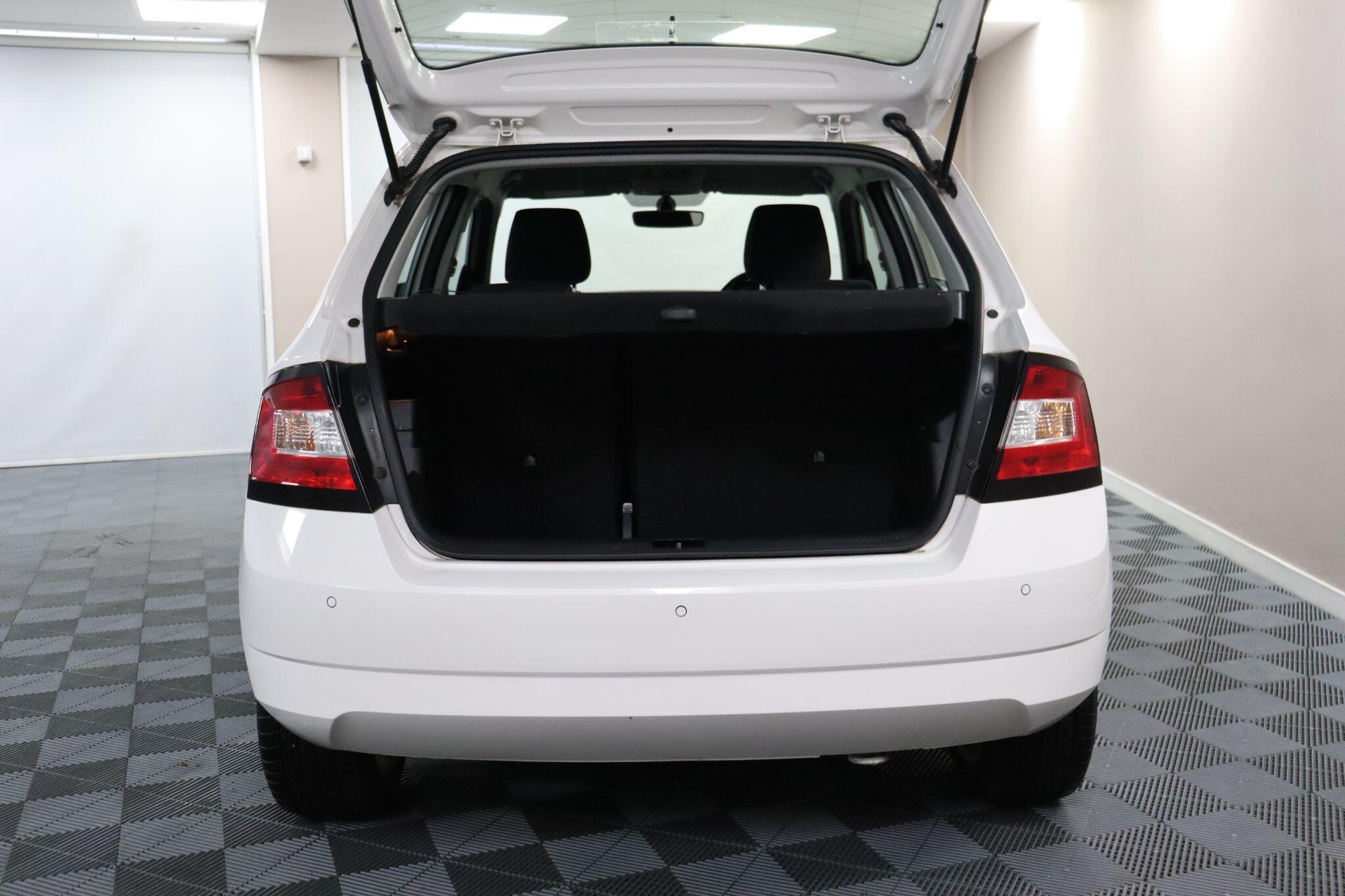 Skoda Fabia view 14
