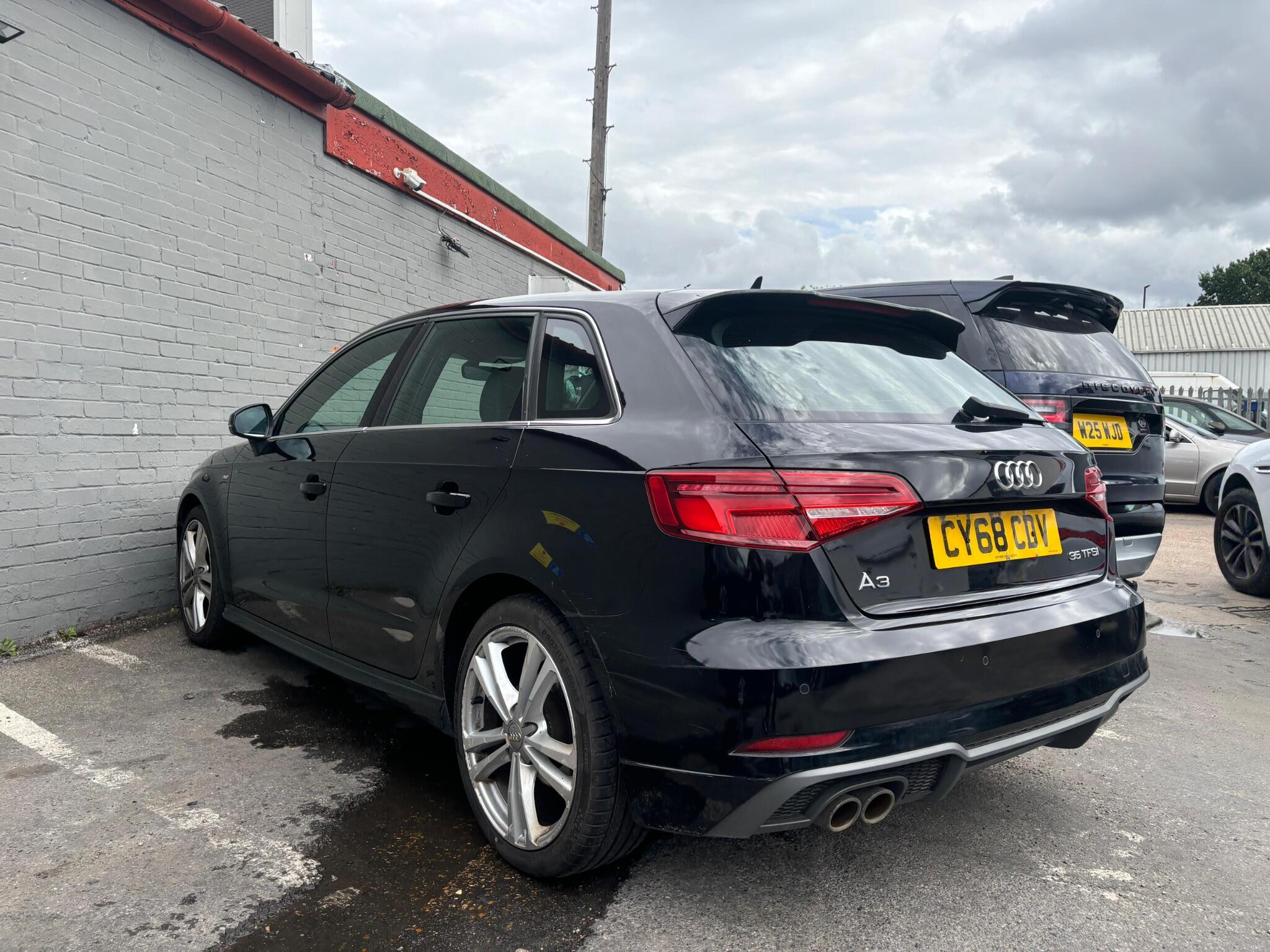 Audi A3 view 8