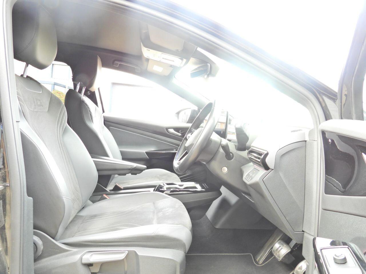 Volkswagen ID.5 view 16