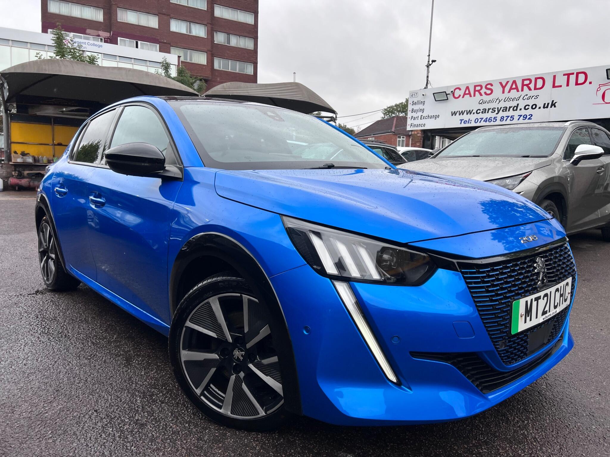 Peugeot E-208 view 4