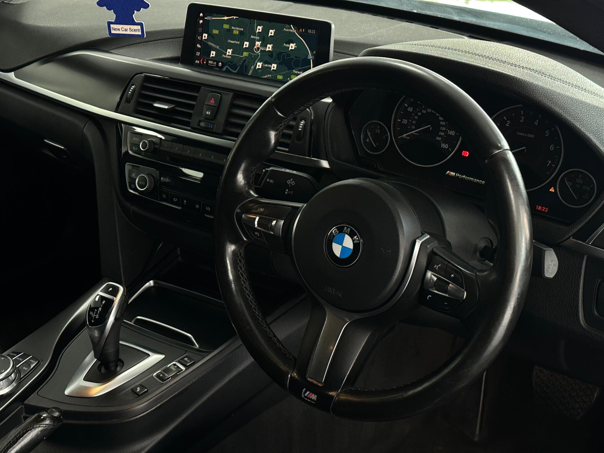 BMW 4 Series view 16