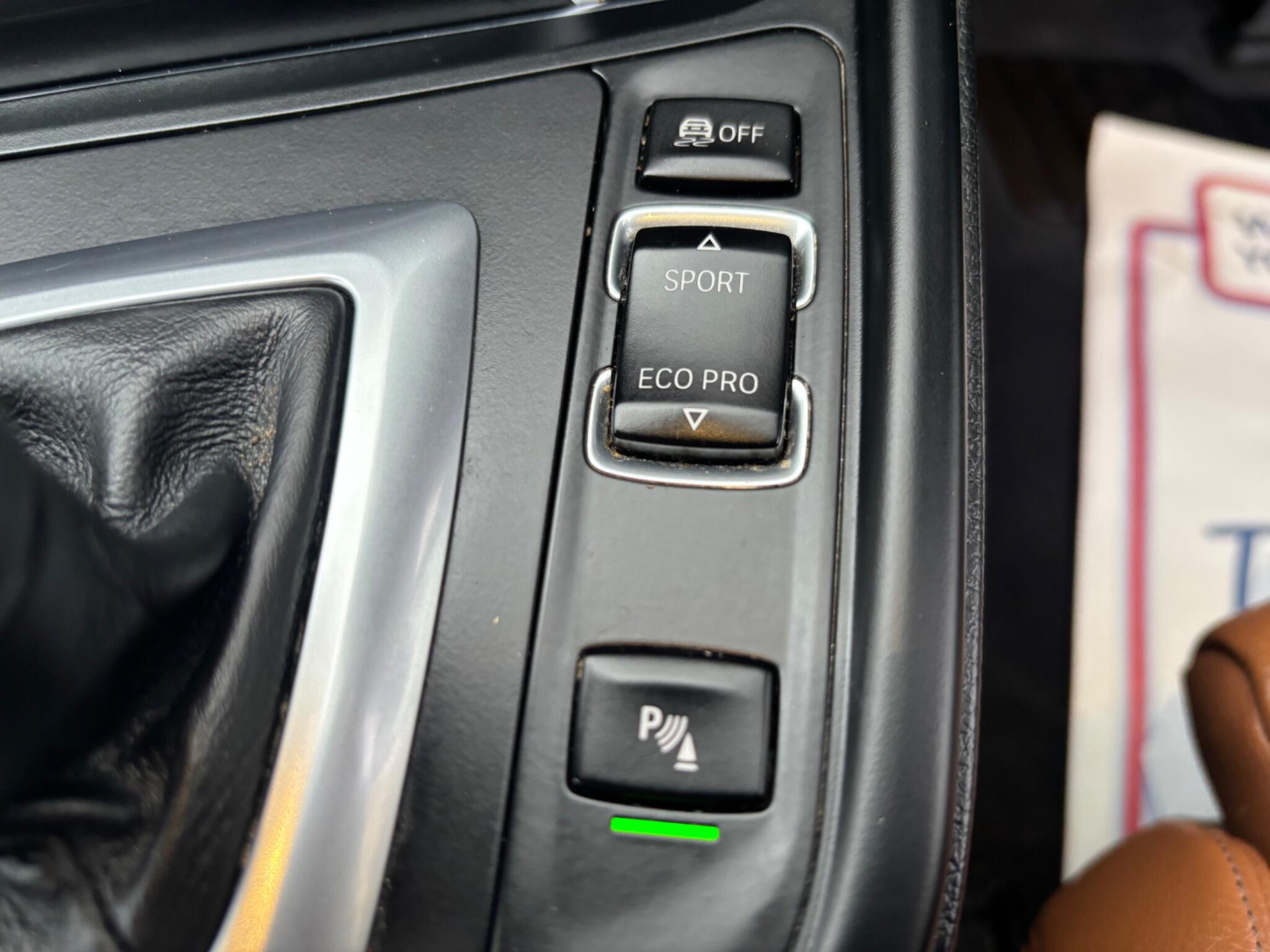 BMW 3 Series view 27
