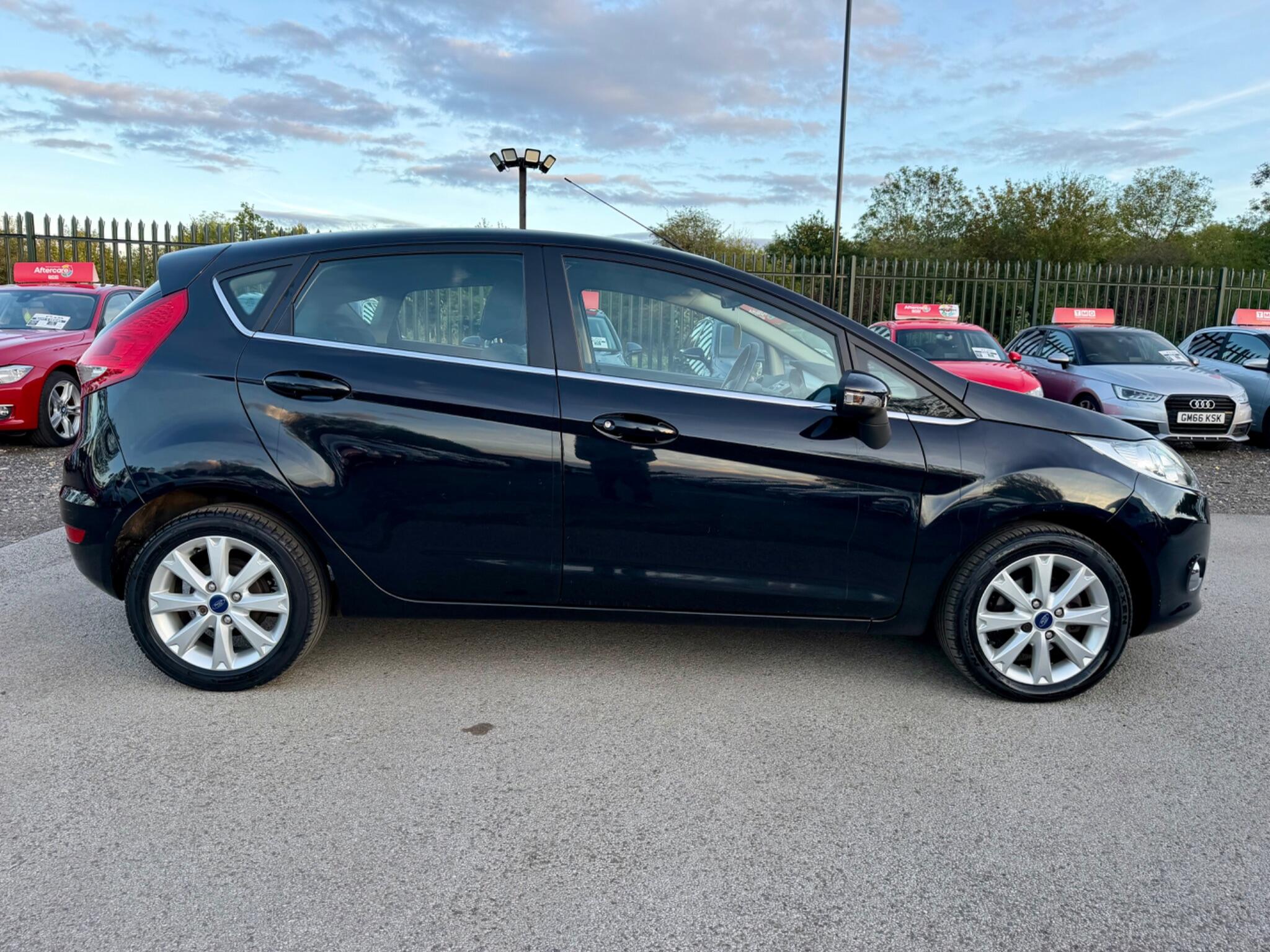 Ford Fiesta view 19