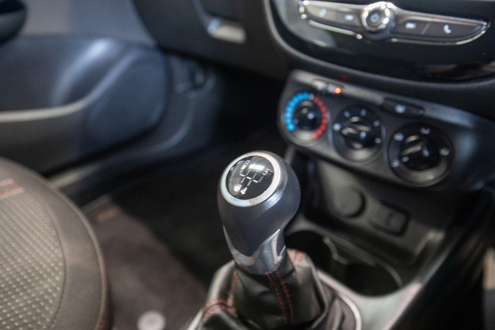 Vauxhall Corsa view 19