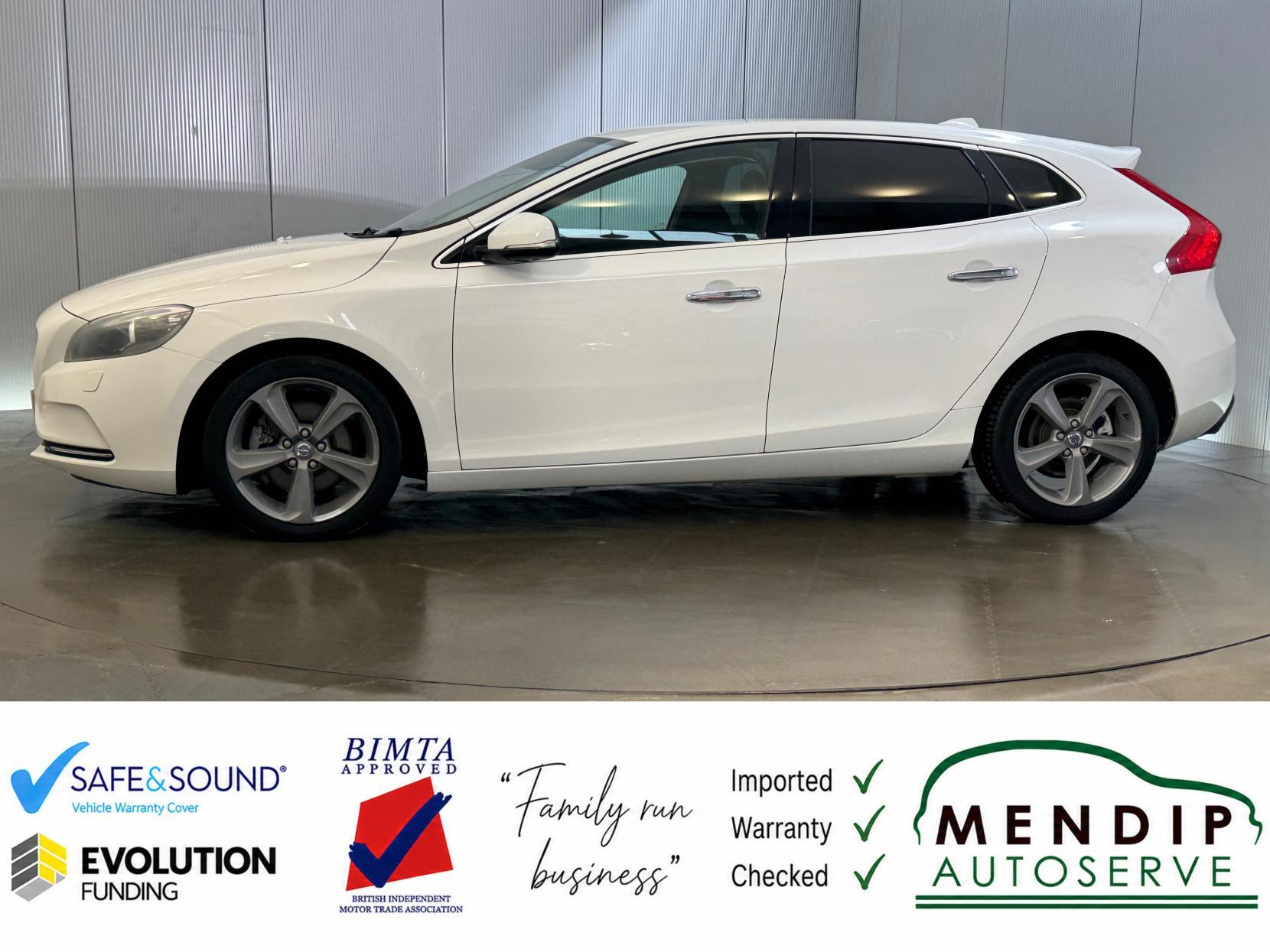 Volvo V40 view 7