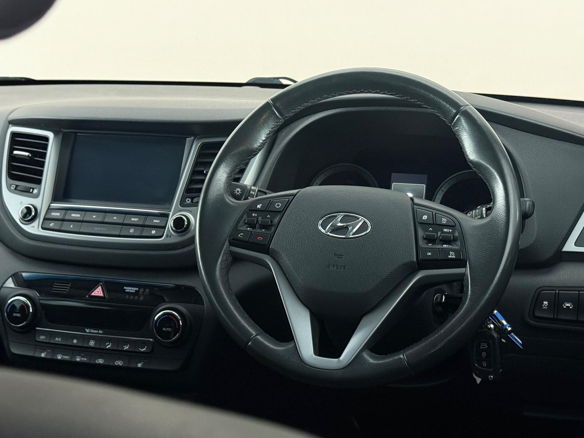 Hyundai Tucson view 16