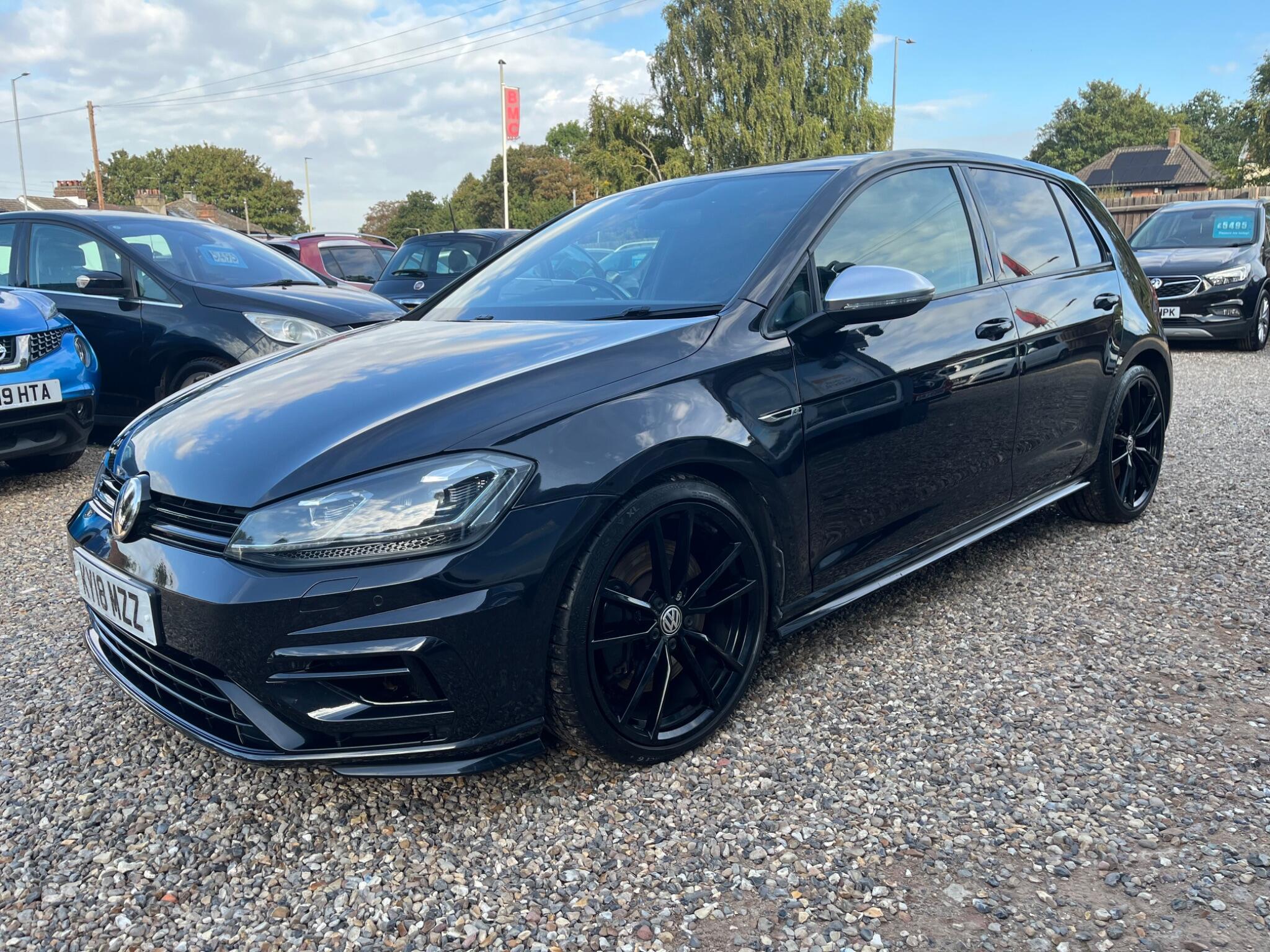Volkswagen Golf view 10