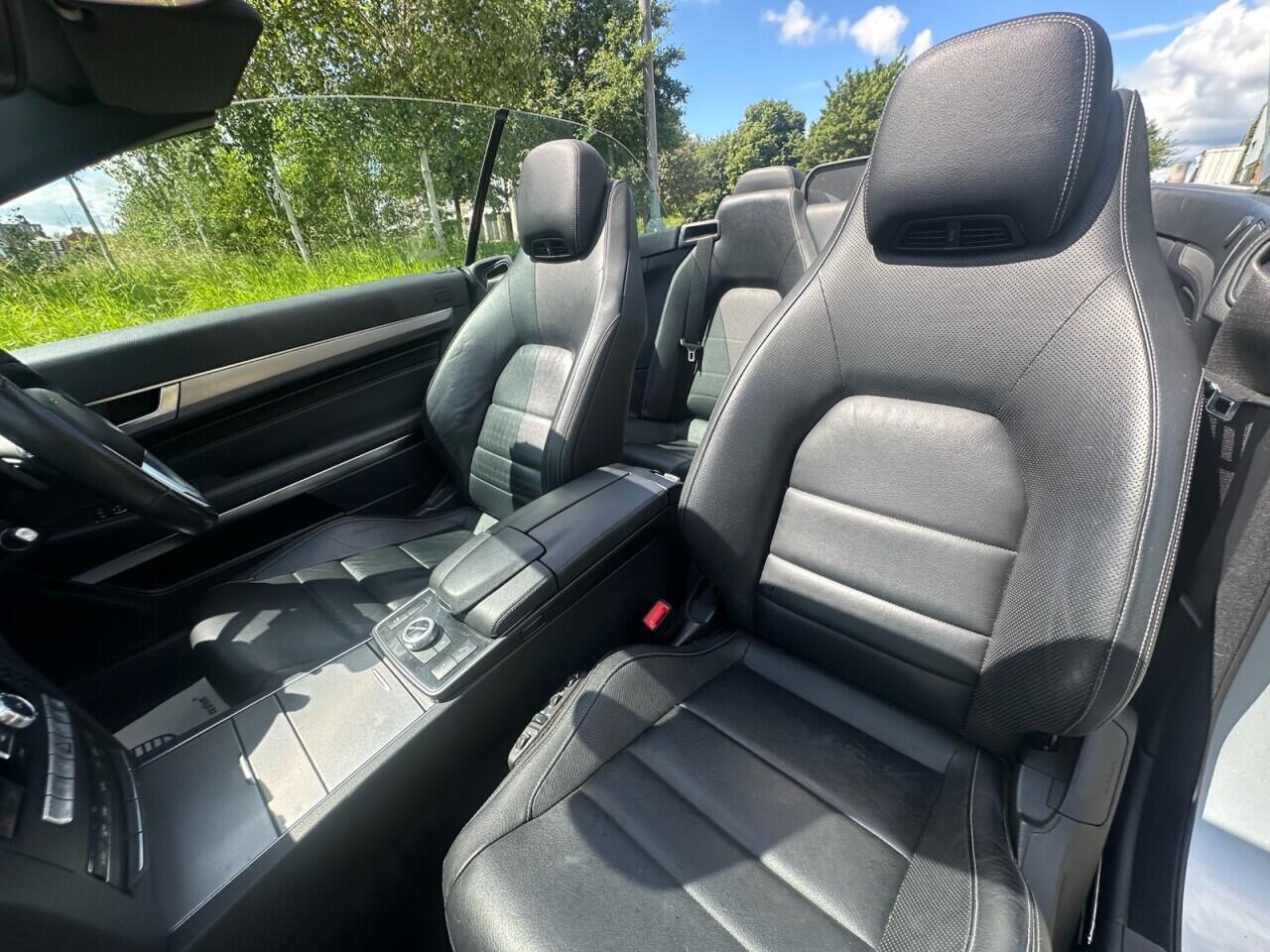 Mercedes-Benz E-Class view 40