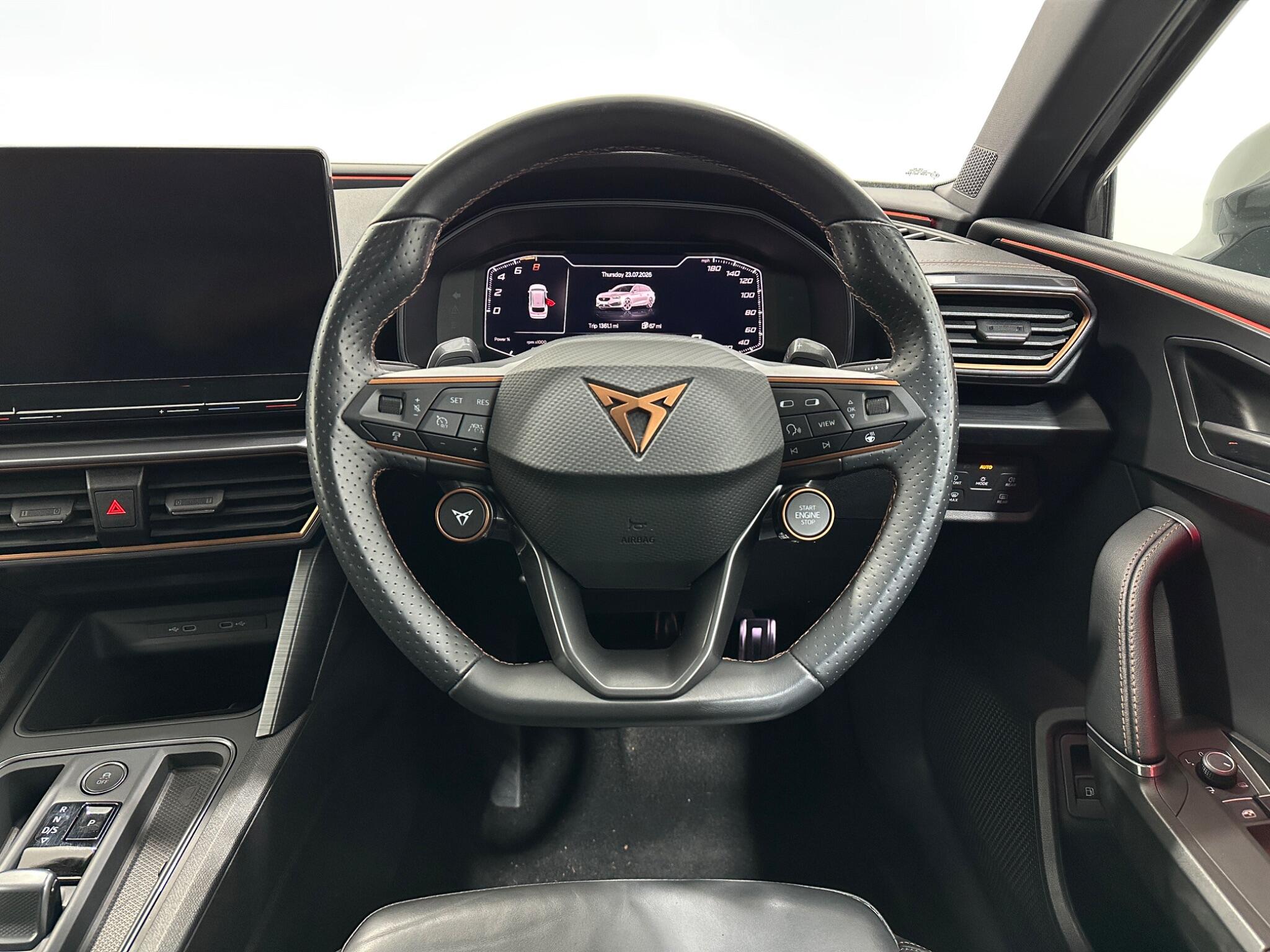 Cupra CUPRA Leon view 13