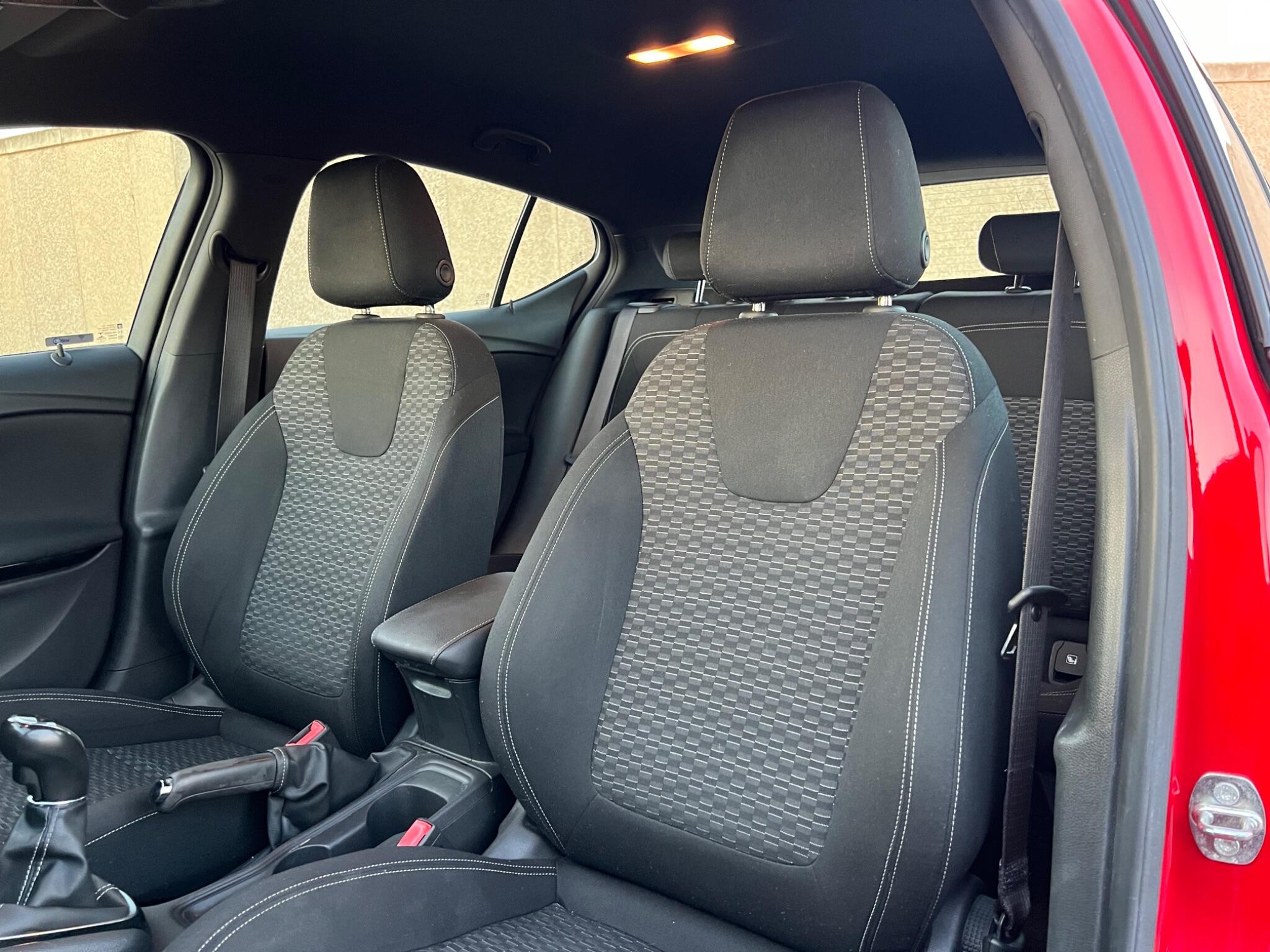 Vauxhall Astra view 28