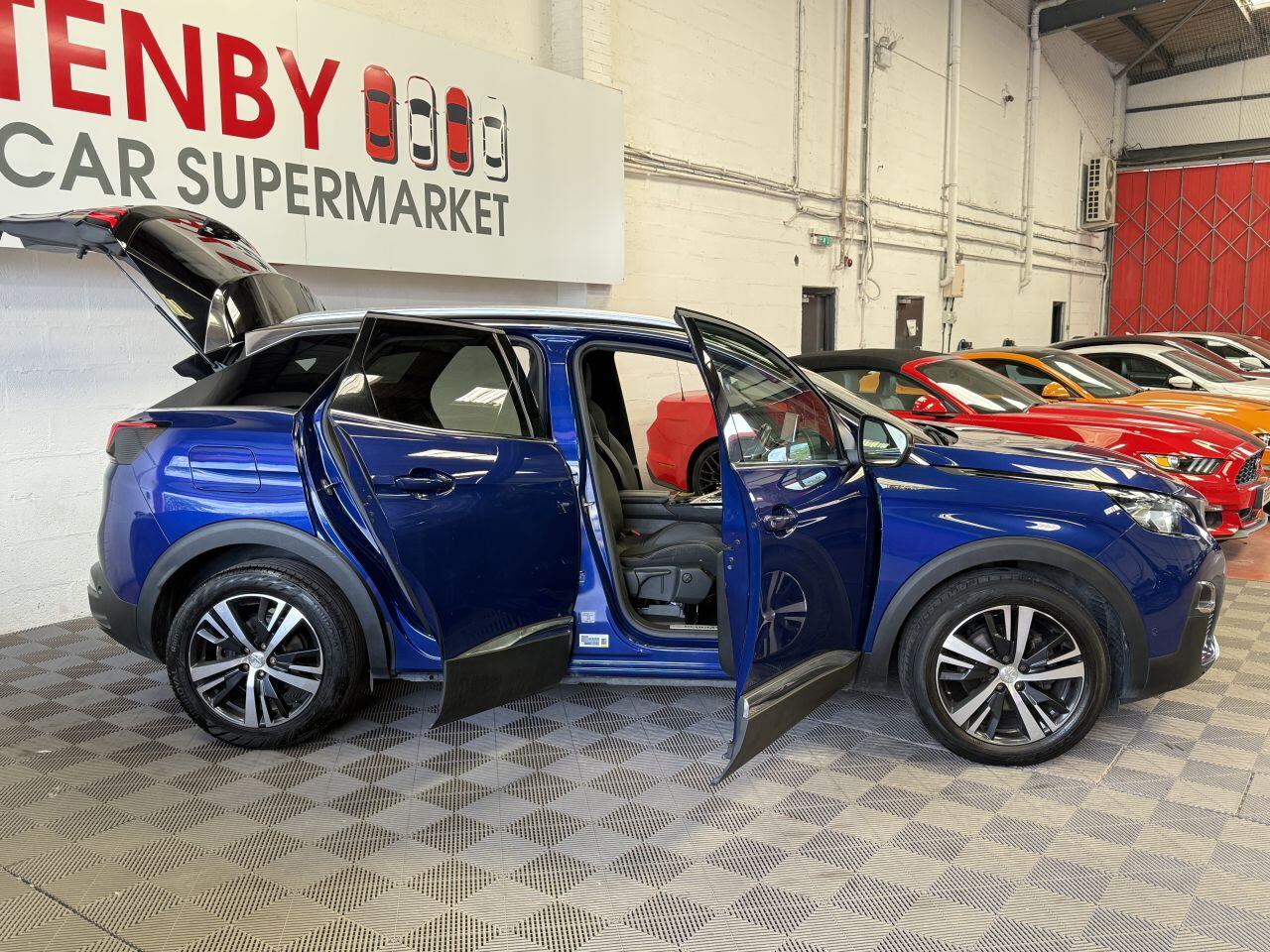 Peugeot 3008 view 13