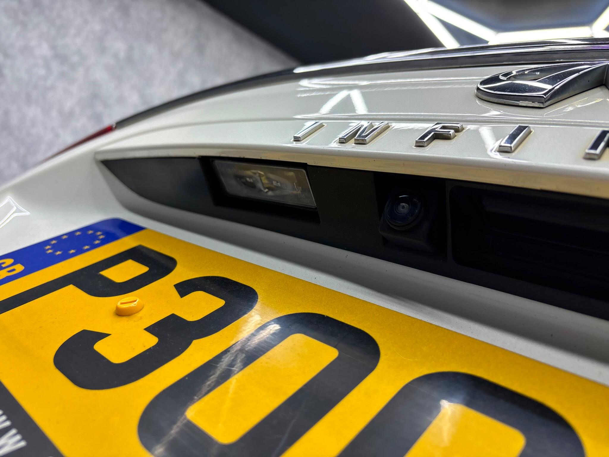 Infiniti Q30 view 29