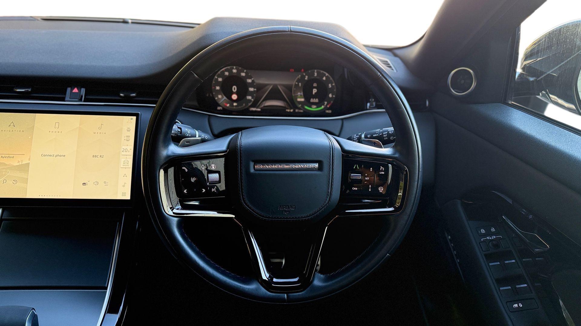 Land Rover Range Rover Evoque view 16
