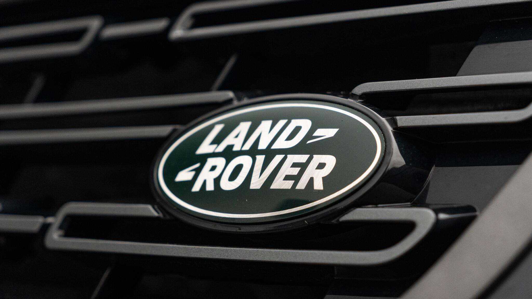 Land Rover Range Rover Evoque view 82