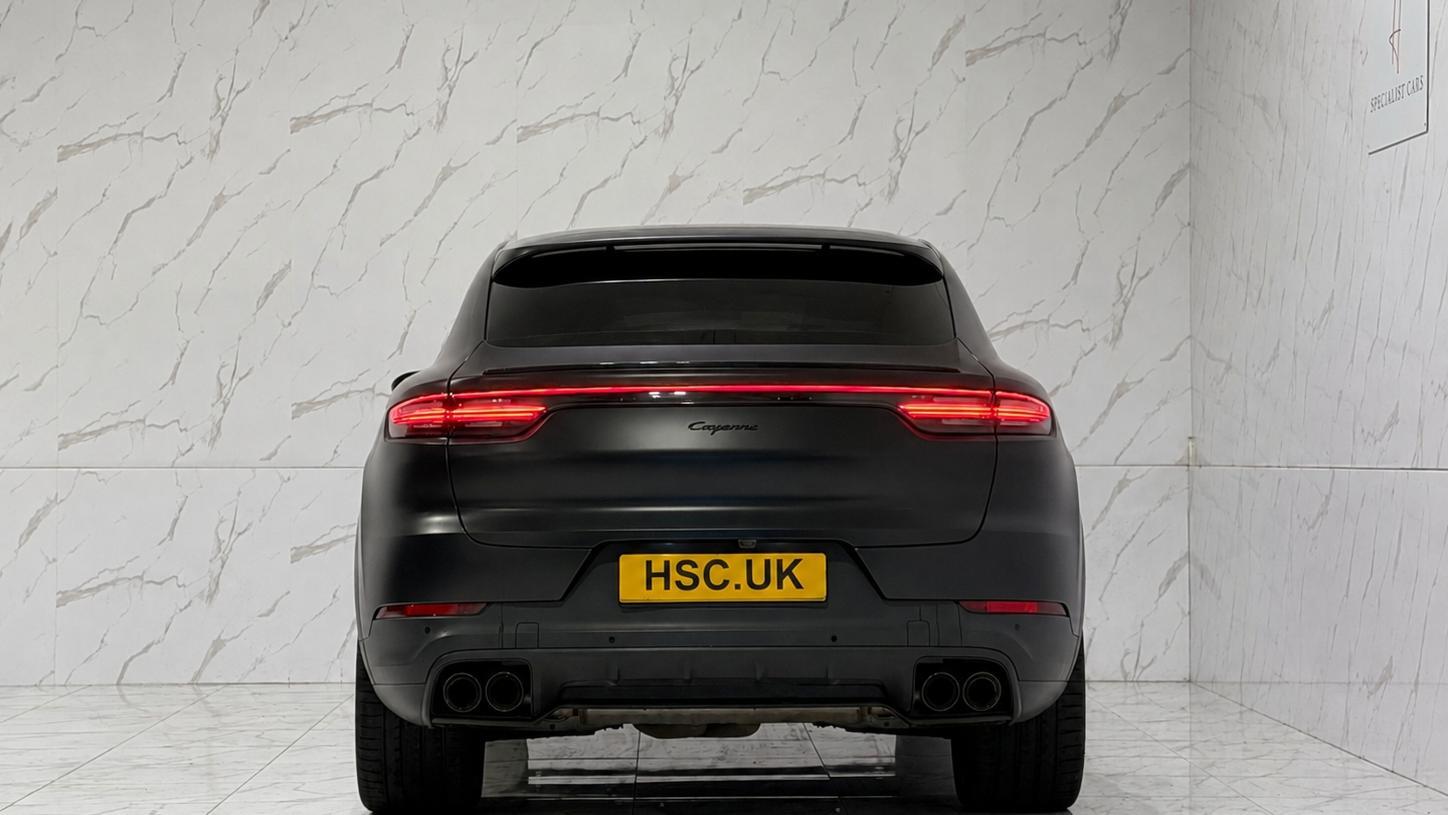 Porsche Cayenne view 6