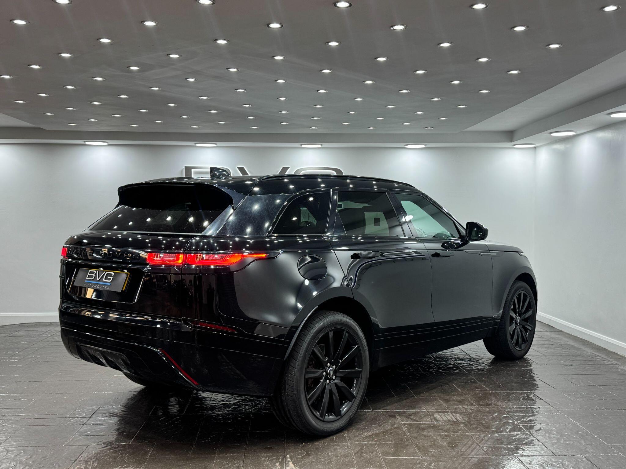 Land Rover Range Rover Velar view 6