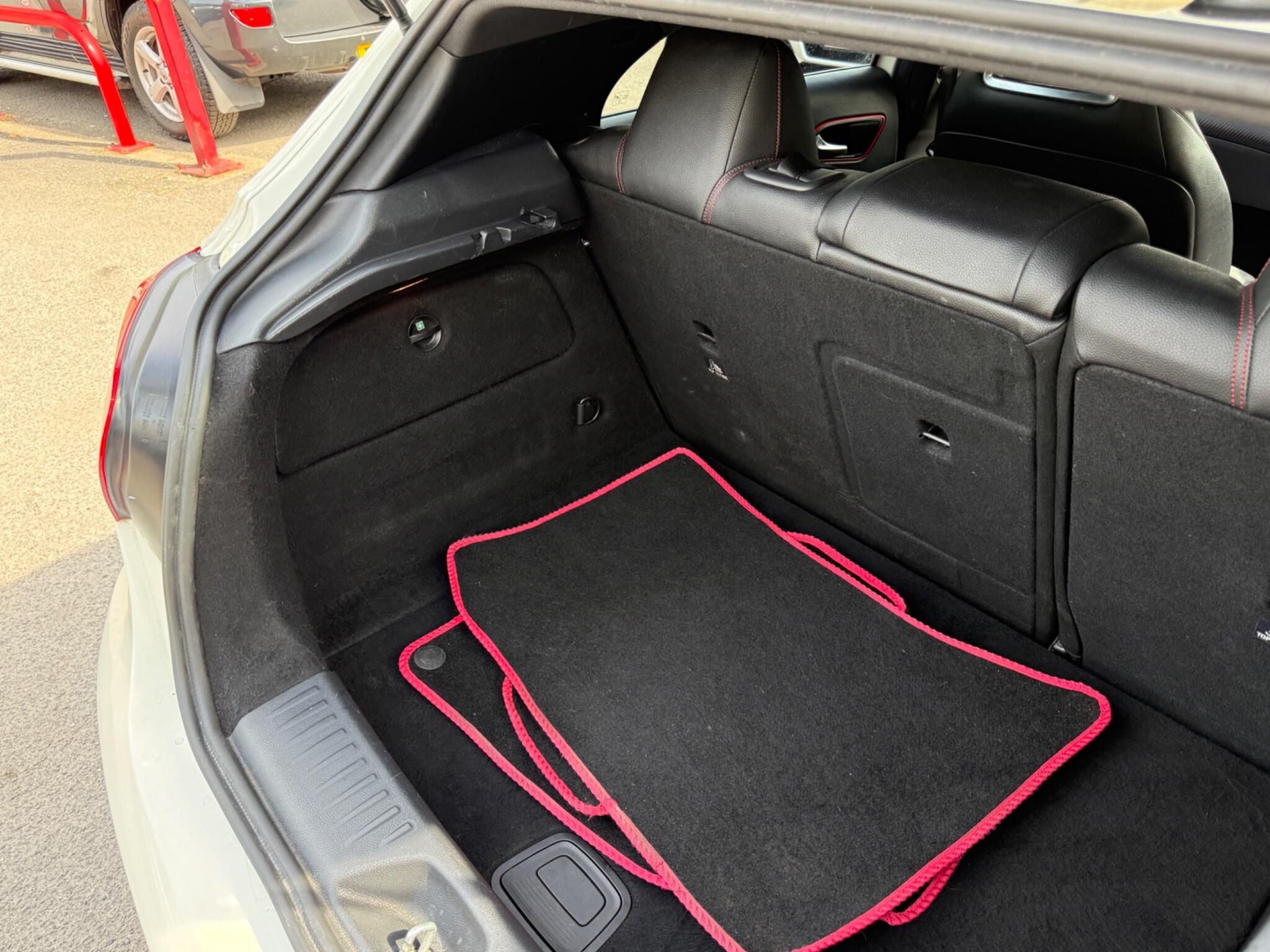 Mercedes-Benz A Class - Image 46