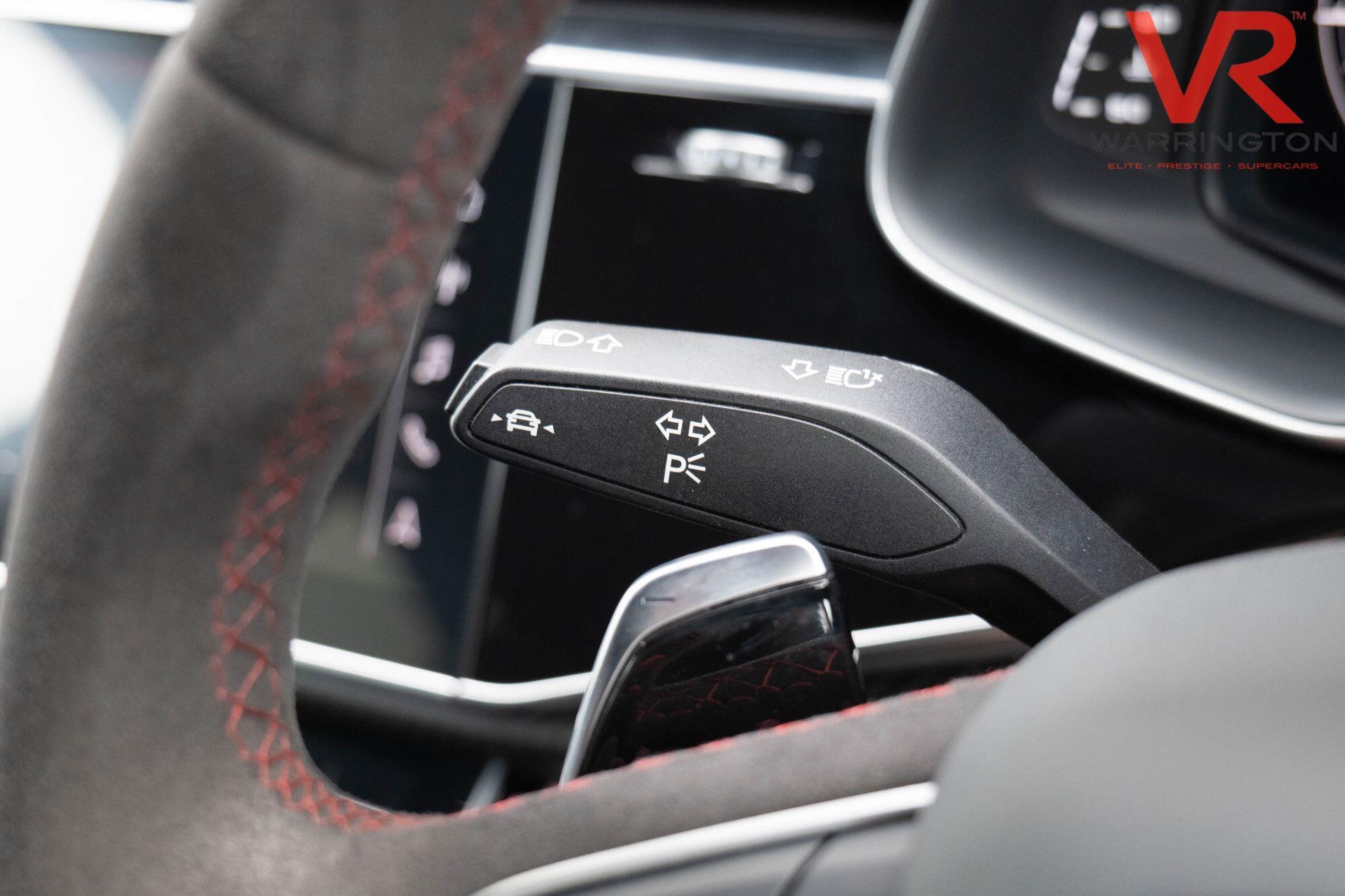 Audi RSQ8 view 10
