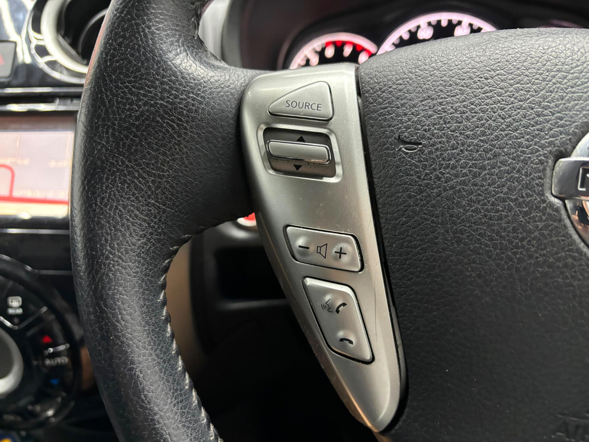 Nissan Note view 12