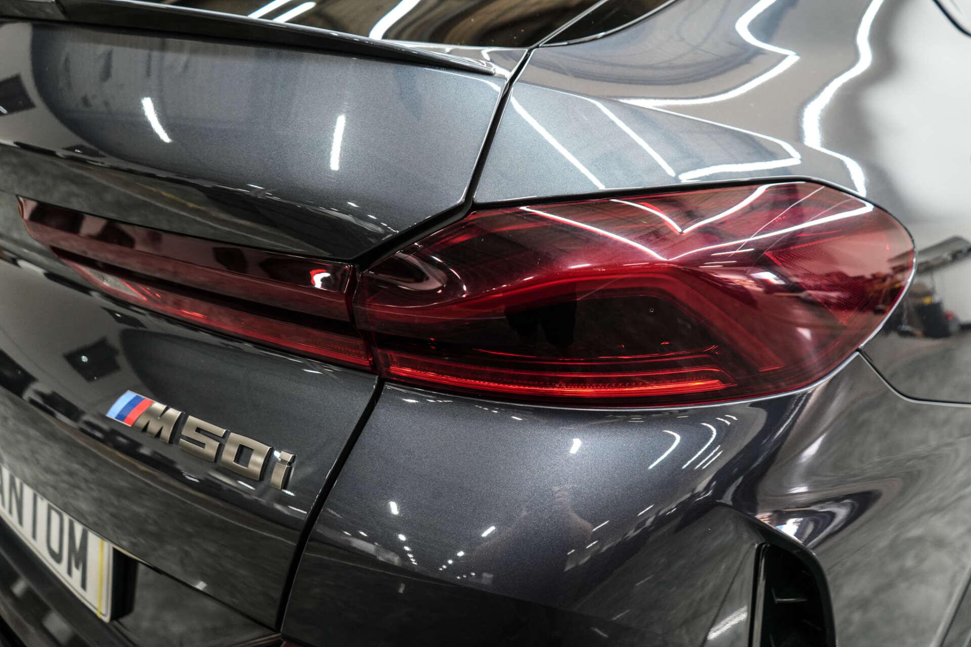BMW X6 view 10