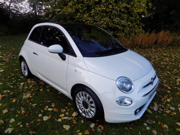 White 2020 Fiat 500 Hatchback Front-wheel drive Manual