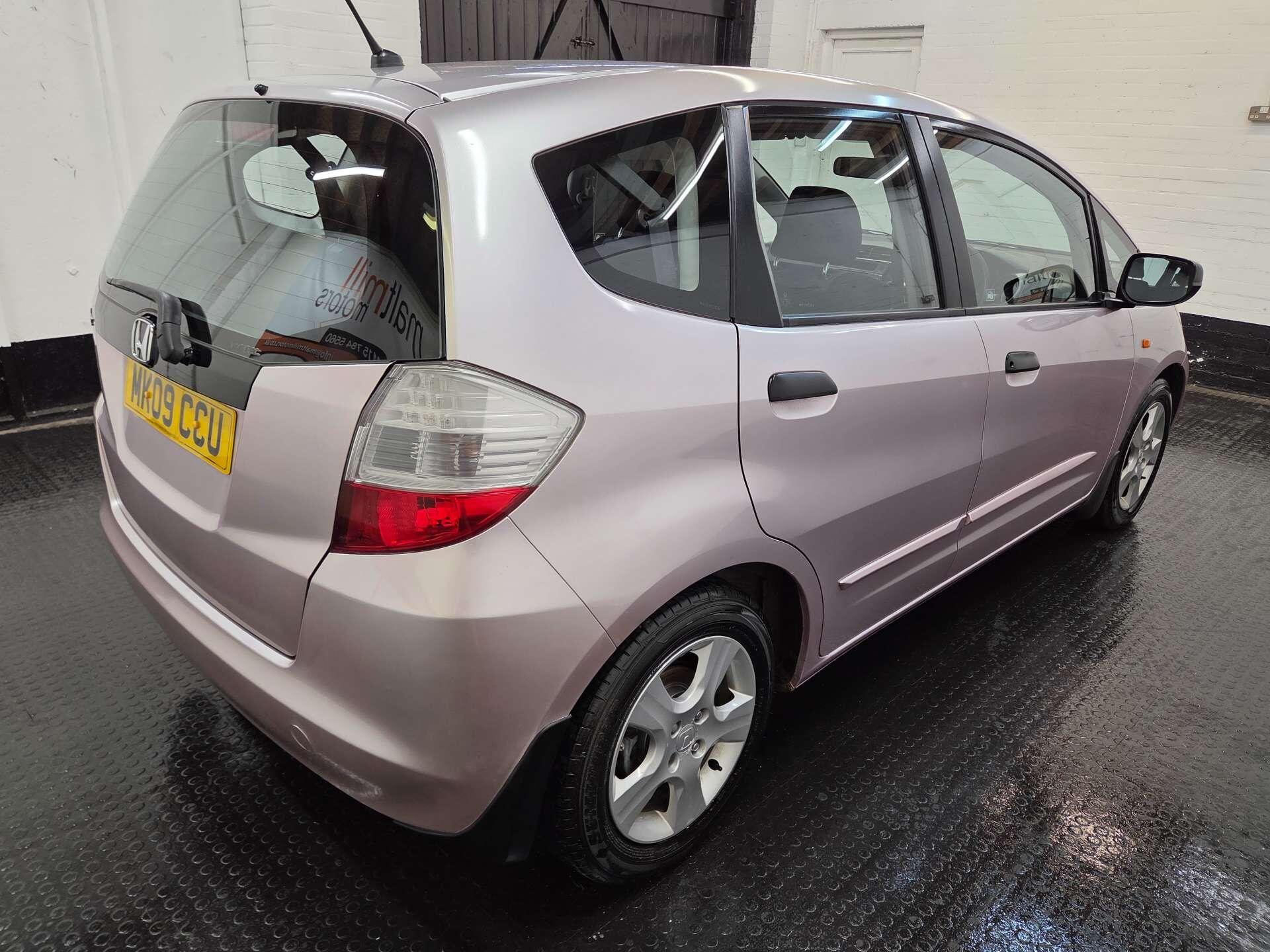 Honda Jazz view 25
