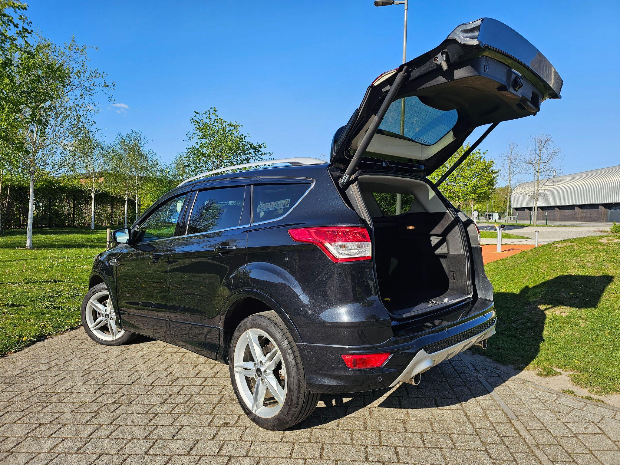 Ford Kuga view 18
