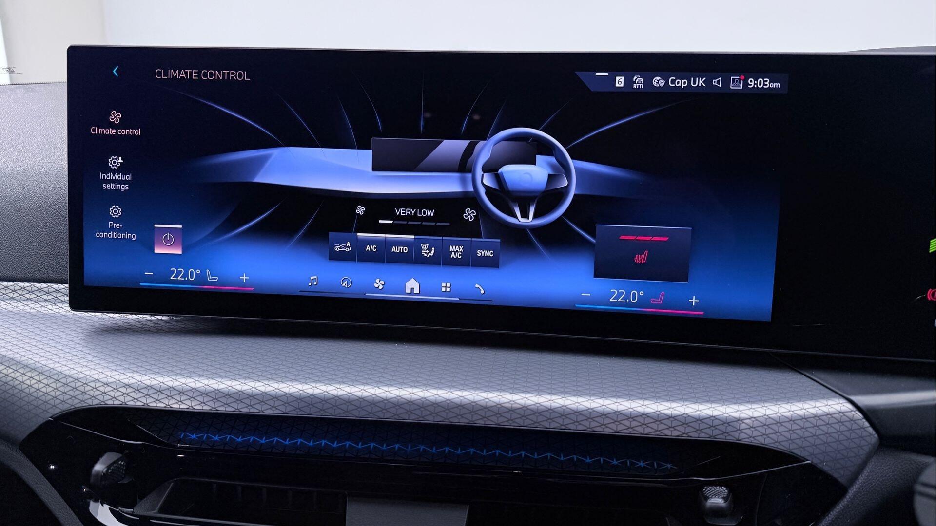 BMW i4 view 26