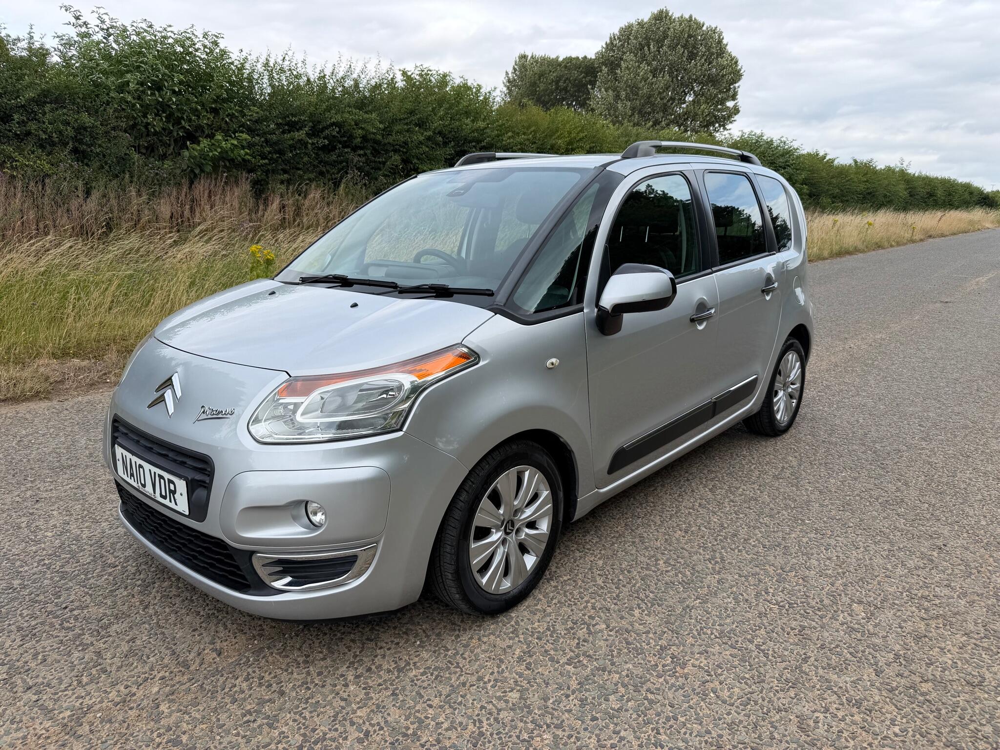 Citroen C3 Picasso view 4