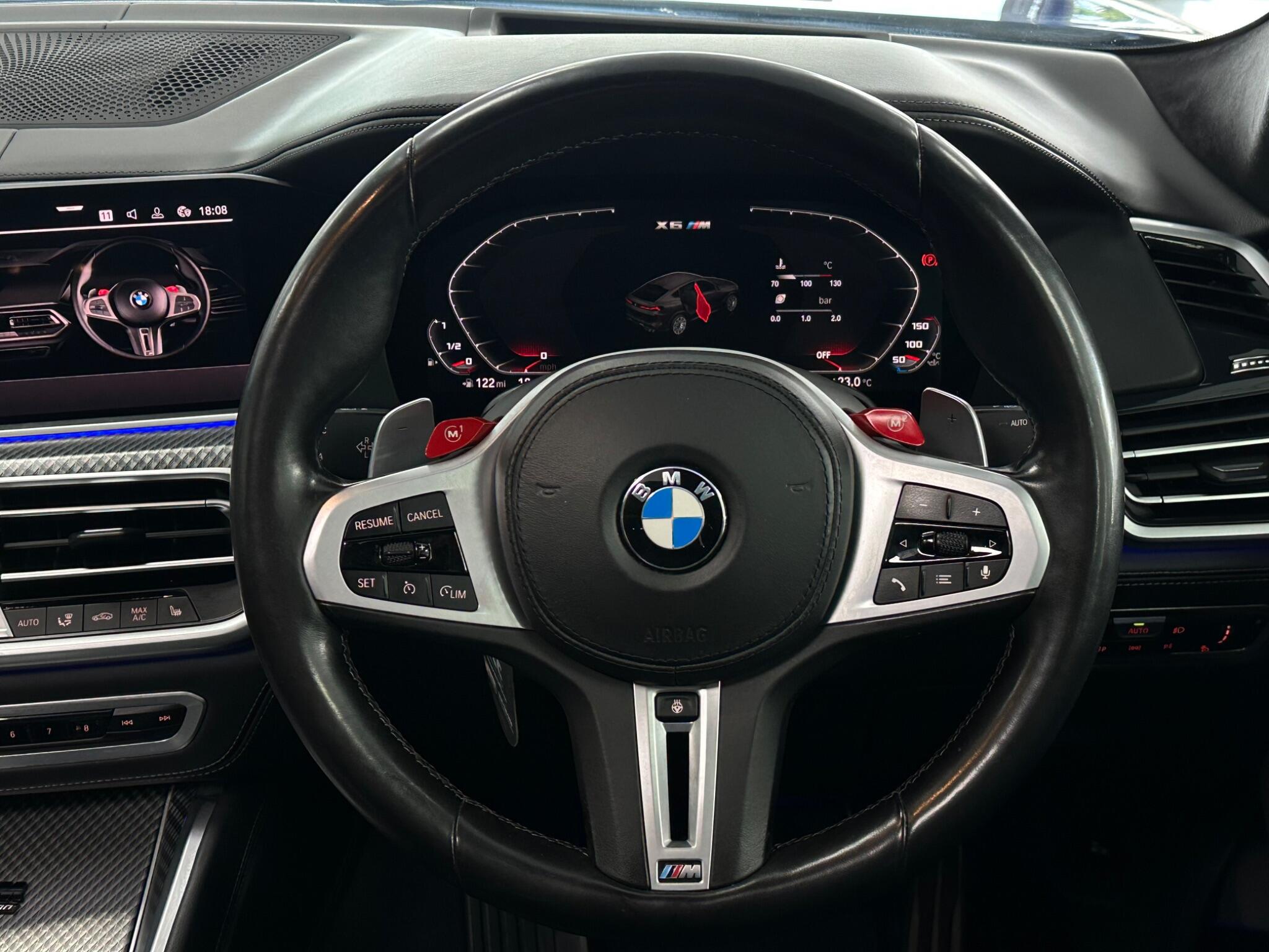 BMW X6 M view 20