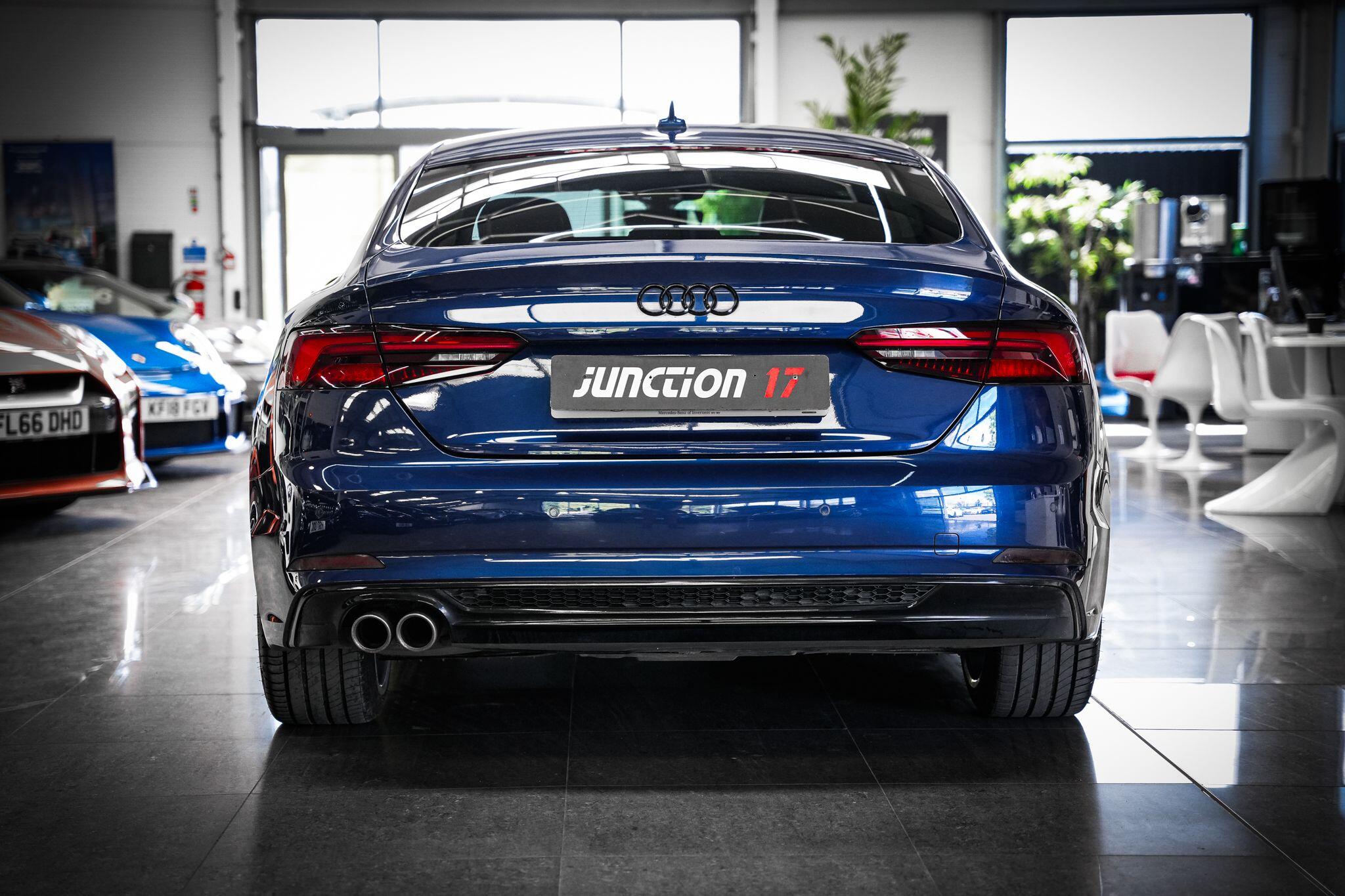 Audi A5 view 14