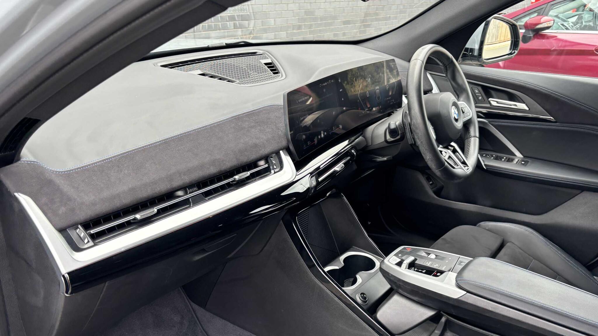 BMW X2 view 9