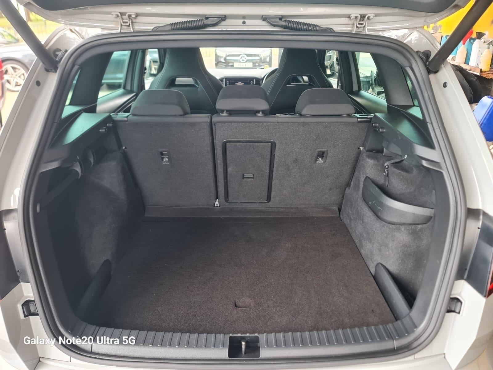Skoda Karoq view 38