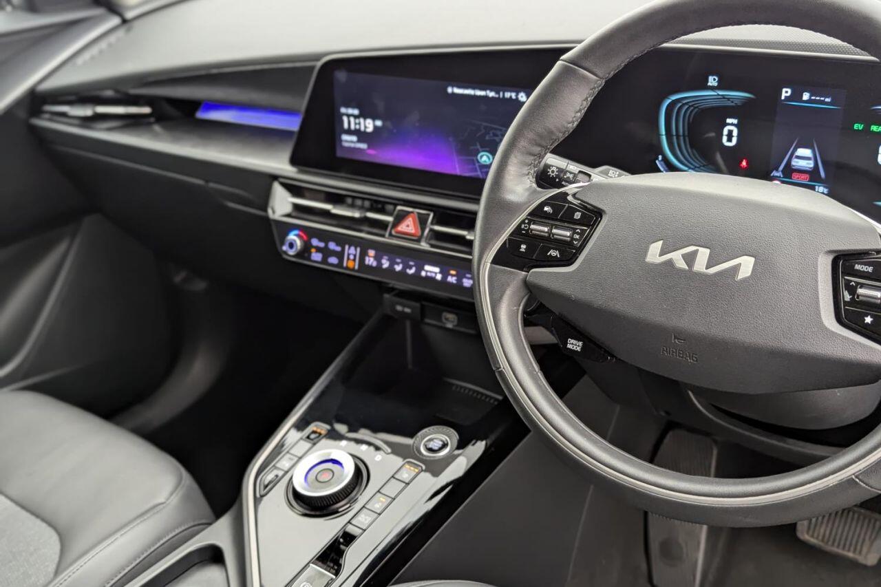 Kia Niro view 39