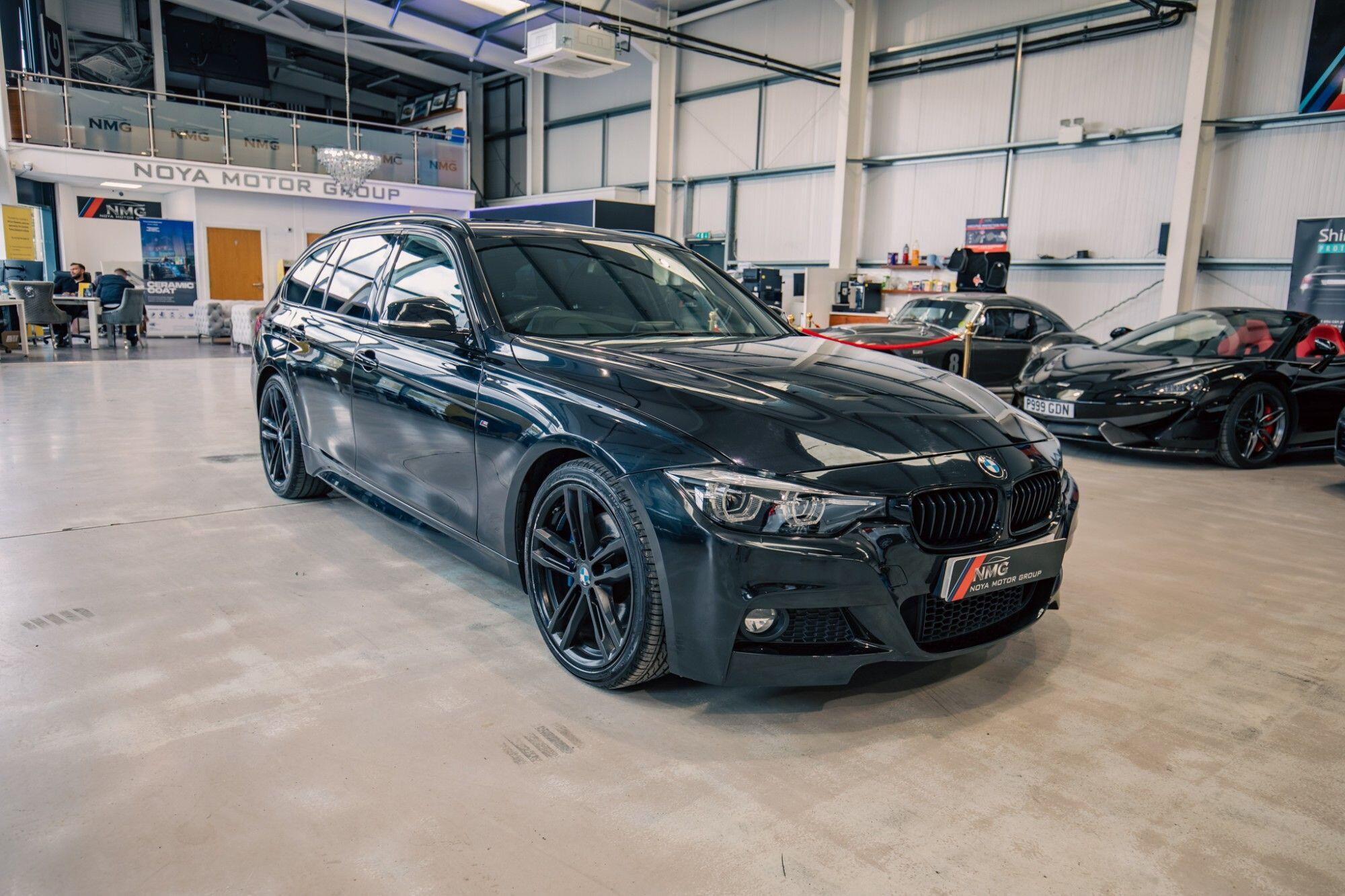 BMW 3 Series view 22