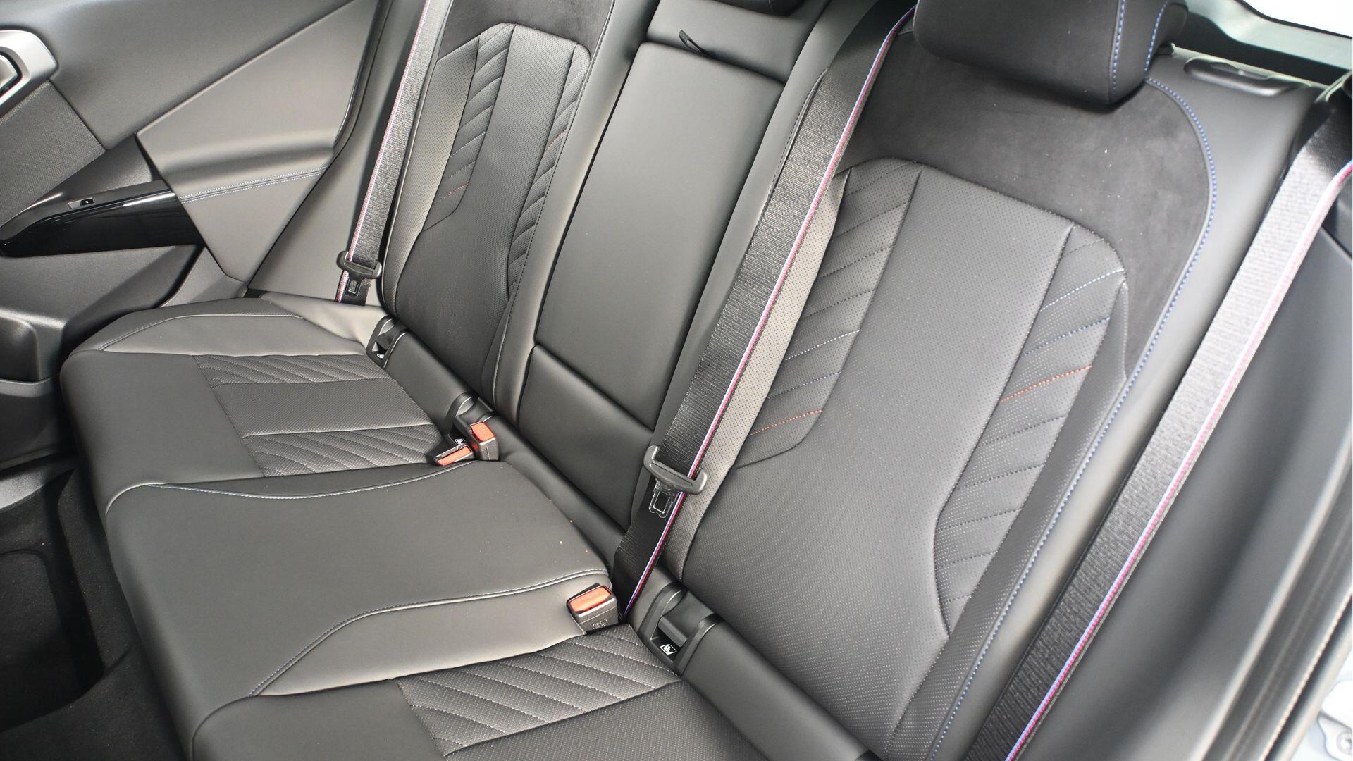 BMW X3 view 12