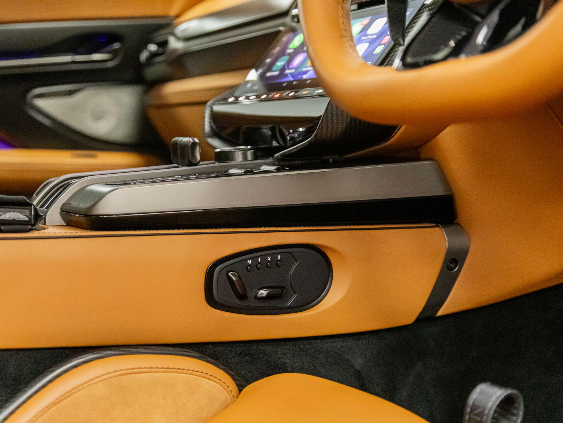Aston Martin Vanquish view 65
