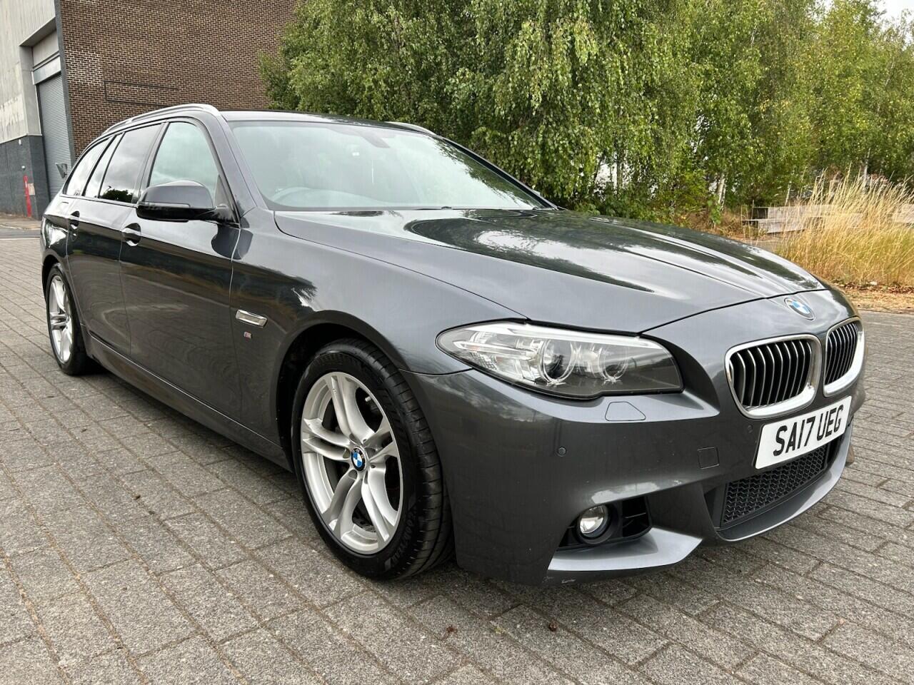 BMW 5 Series view 5