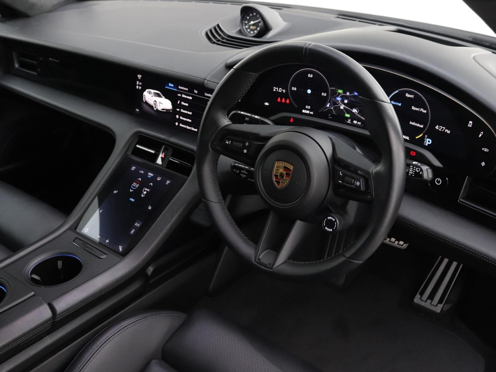 Porsche Taycan view 9