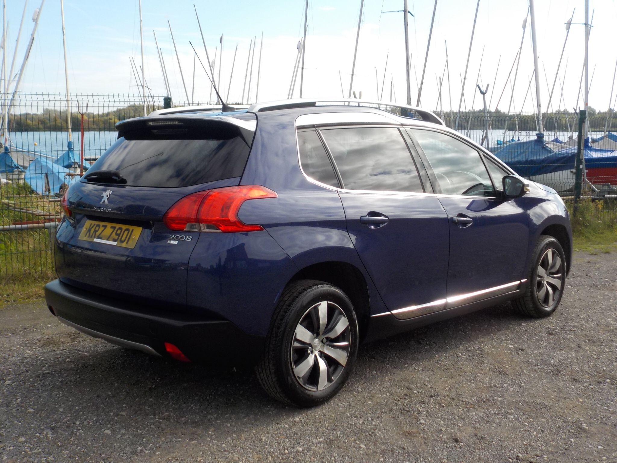 Peugeot 2008 1.6 e-HDi Allure Euro 5 (s/s) 5dr