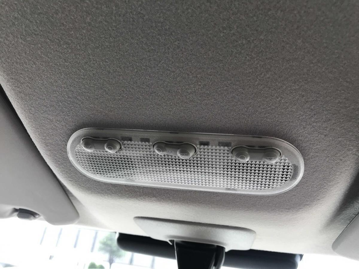 Nissan Cube view 31
