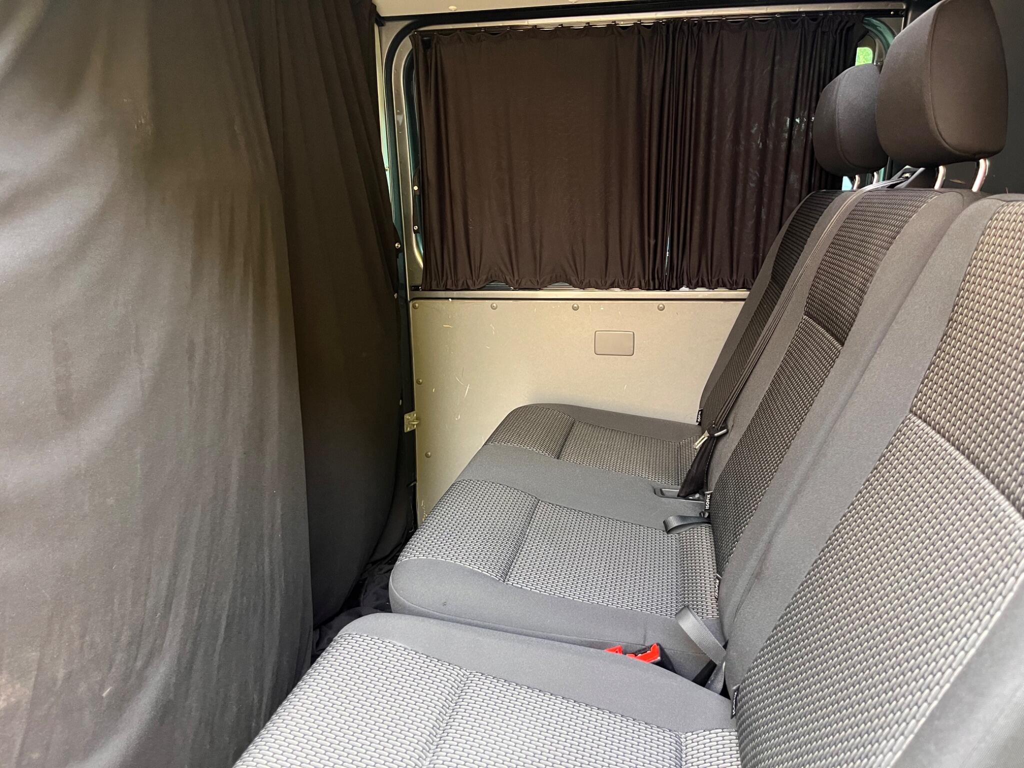 Volkswagen Transporter view 31