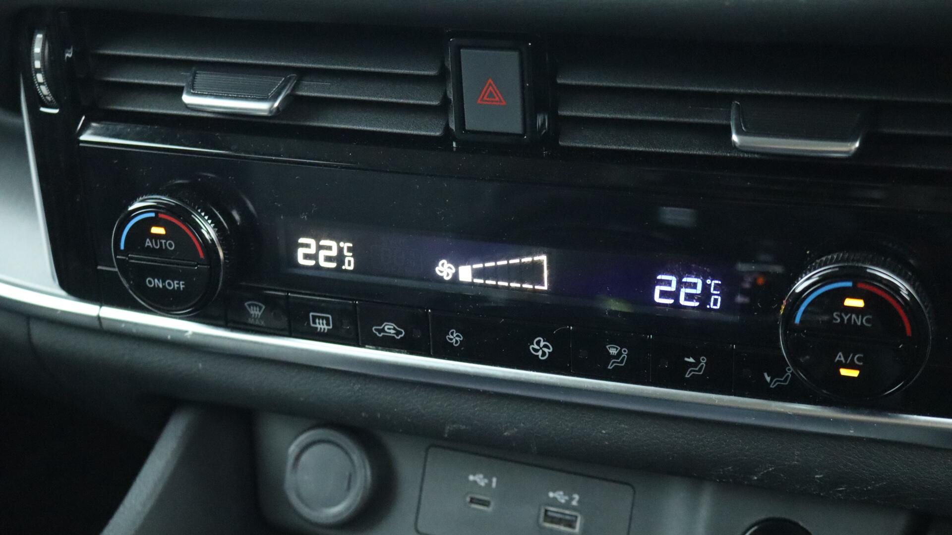 Nissan X-Trail view 29